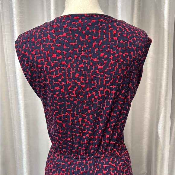 BCBGMaxAzria Red and Black Patterned Dress Size Small - Picture 7 of 9